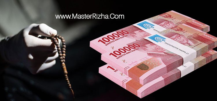 Dzikir Mendatangkan Uang Nyata