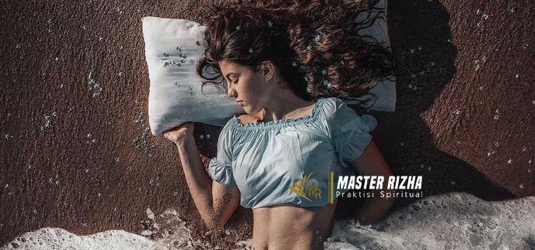 Ilmu Pengasihan Tiup Bantal