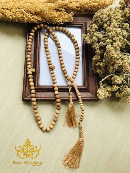 Tasbih Kayu Cendana Asmak Karomah