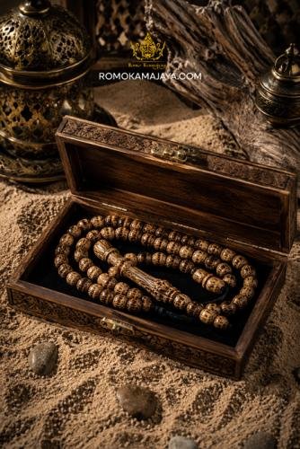 Tasbih Macan Putih